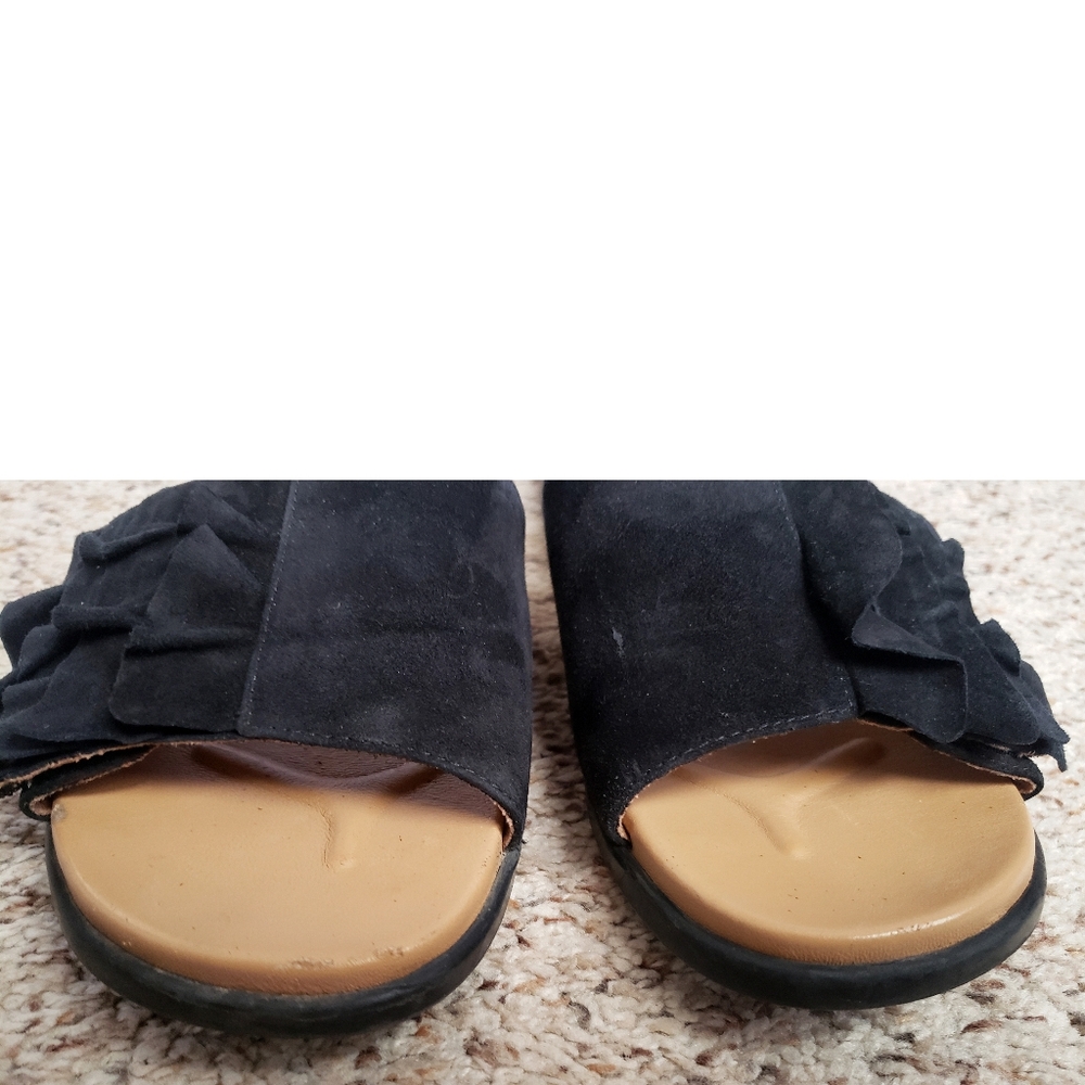 Vionic Slides Black Womens Roni Size 6 Suede Ruffle Shoes Detail Slip-On Sandals - Picture 12 of 15
